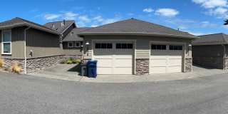 End Unit, 3 Bed, 2.5 Bath PLUS Bonus Room, Anacortes Gallery 2