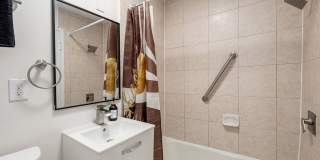 Lumarc Apartments Gallery 21