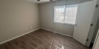 Northern Spacious 4 BDR Duplex Gallery 22
