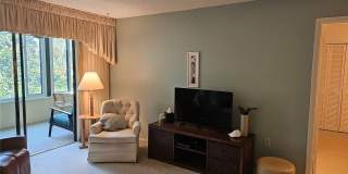586 LAKESIDE Drive Gallery 4