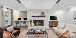 Lofts at Plaza Gallery 11