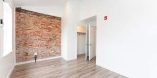 541 E GIRARD Avenue Gallery 15