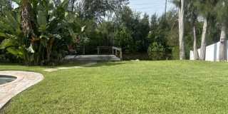 Beautiful 2/2 with dock and boat access Gallery 39