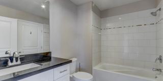 300 West Beech Street - 2101 300 West Beech Street - 2101 Gallery 14