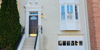 TYSONS STATION - HANDY TO METRO - BEAUTIFULLY MAINTAINED TOWNHOUSE Gallery 1