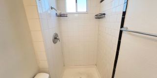 1 bed and 1 bath located in Henderson! Gallery 12