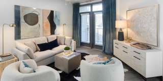 Vine North Hills Gallery 16