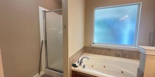 RIVERBROOKE-GATED COMMUNITY NEAR LSUS COLLEGE Gallery 8