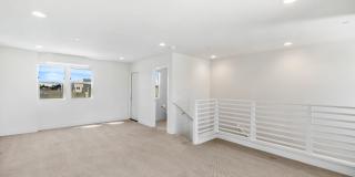 Gorgeous 4 Story Townhome Available in the Highly Desired 17 West Community! Gallery 35