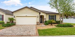 Beautifully Maintained home in Pool Community! Gallery 1
