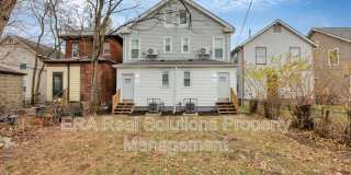 741 E Mound St Gallery 22