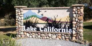 Lake California home with 2 car garage! Gallery 1