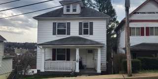 Home for Rent in Jeannette, PA-3 bed/1 bath Gallery 1