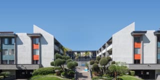 The Howard The Howard Gallery 1