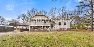 12405 Bethel Blacktop Rd Farmington Arkansas Gallery 1