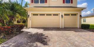 4 Bedroom Single Family Luxury Home in Woodland Lakes Preserve: Fully-Furnished Gallery 1