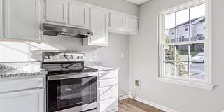 Room in 3 Bedroom Home at Lex Dr Gallery 3