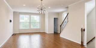 23451 EPPERSON Square Gallery 11