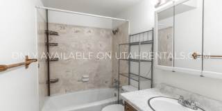 1707 Hickory Ln Gallery 14