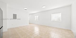 145 NE 60th St Gallery 7