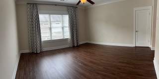 3 Bed/3.5 Bath Townhome For Lease Within Walking Distance to Downtown Woodstock Gallery 11