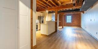 453 E Main Gallery 1