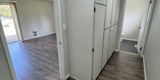 703 Military Rd E Gallery 13