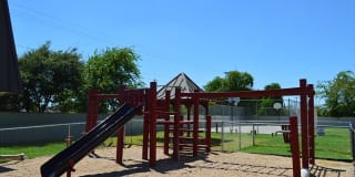 Century Plaza Apartment Homes Gallery 4