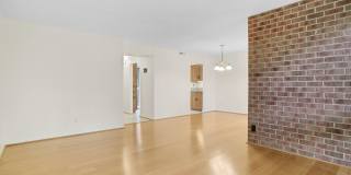 1526 MOORINGS Drive Gallery 12
