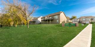 Parkway Oaks Townhomes and Duplexes Gallery 11
