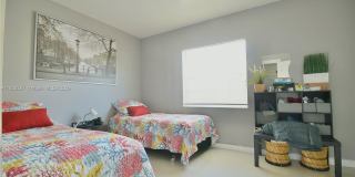 18076 Northeast 19th Avenue Gallery 11