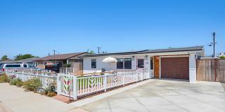 Remodeled Beach Bungalow with Solar & Pet Friendly! Remodeled Beach Bungalow with Solar & Pet Friendly! Gallery 1