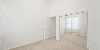 Oversized Lot + Dual Garages! 3 Bed + Den in Mountain Vista Gallery 28