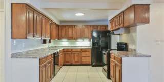 1828 SE LAKE WEIR AVENUE Gallery 17