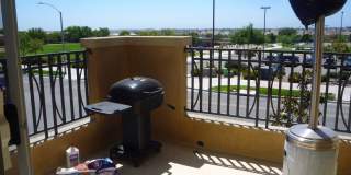 Upgraded Tri-level Townhome in Otay Ranch Gallery 9