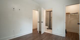 382 N Chase St Gallery 13