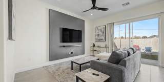 1344 E POLK Street Gallery 4