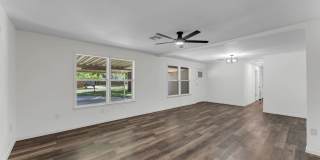 1803 Bluebonnet Gallery 8