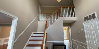 18 NEVILLE Court Gallery 18