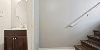 142 SANDY Lane Gallery 16