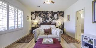 37905 Pineknoll Avenue Gallery 17