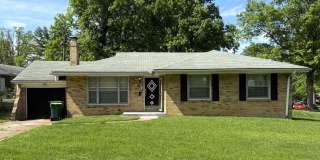 Bellfontaine Neighbors Home for Rent Gallery 1