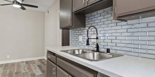 Sherman Oaks Gardens Gallery 13