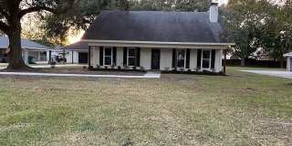 112 Thorn Drive Gallery 1