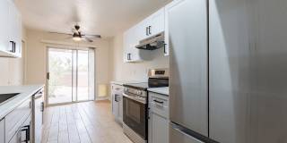 Modern East Tucson Sanctuary: 3BR with Wood Floors & Private Fenced Yard Gallery 9