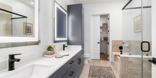 Caroline at Memorial Gallery 6