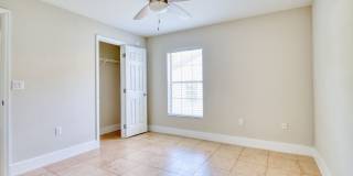 The Piquette Apartments Gallery 7