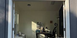 Room in 2 Bedroom Home at Eleanor St Gallery 21