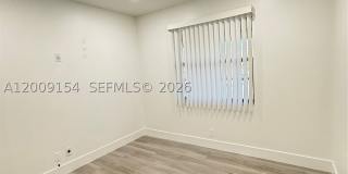 10016 Winding Lake Rd Gallery 16