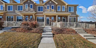 Charming 3BR Townhome Arvada Gallery 1